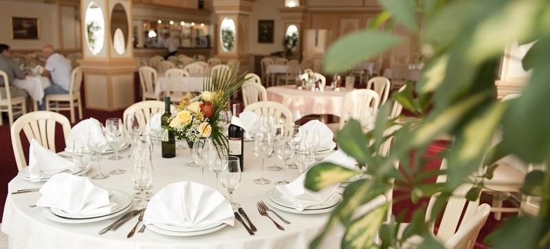 Hotel Victory Prishtine Bagian luar foto